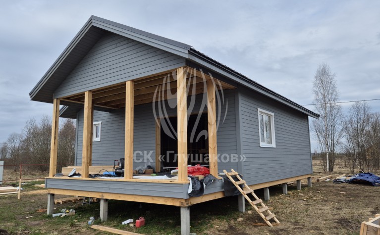 Каркасный дом 9х9 с двумя спальнями фото